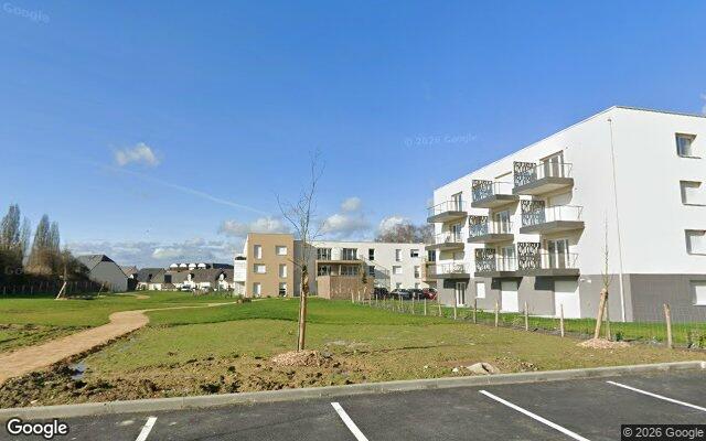 Façade : 5 rue Sylvie Deslandes-Michel, Laval